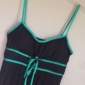 BCX dress! Great color combo!